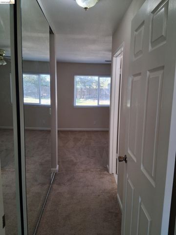 3121 Westbourne Dr, Antioch, CA 94509
