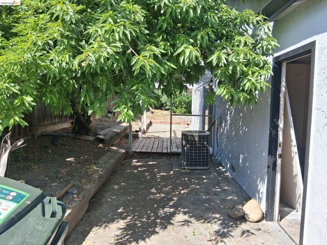 3121 Westbourne Dr, Antioch, CA 94509