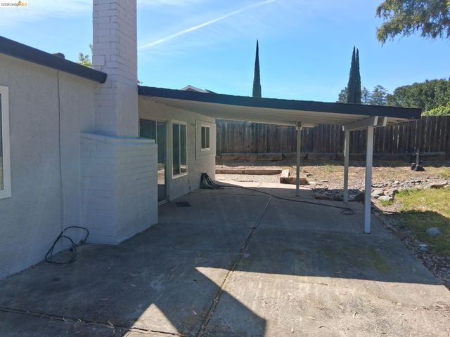 3121 Westbourne Dr, Antioch, CA 94509