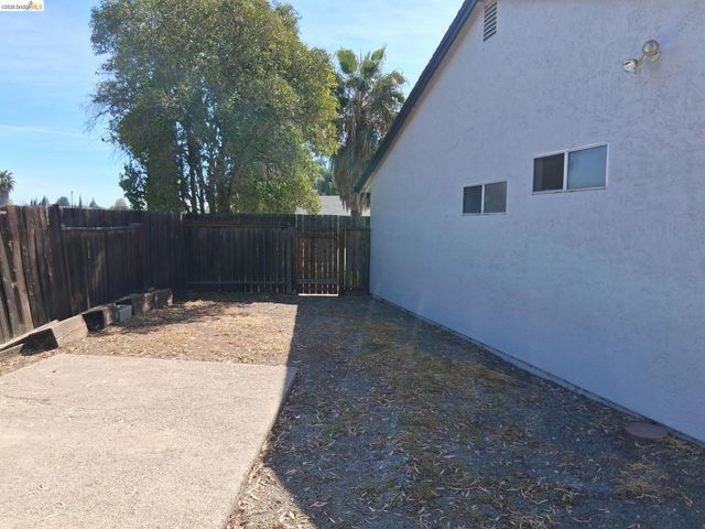 3121 Westbourne Dr, Antioch, CA 94509