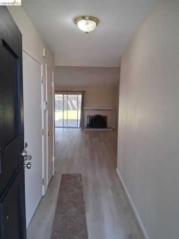 3121 Westbourne Dr, Antioch, CA 94509