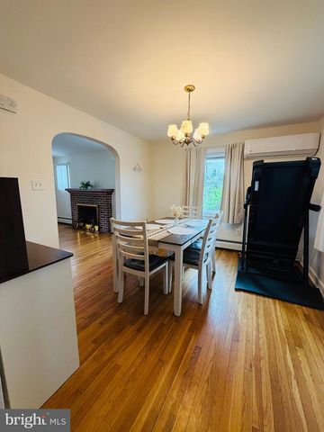 2819 BOAS ST, Harrisburg, PA 17103