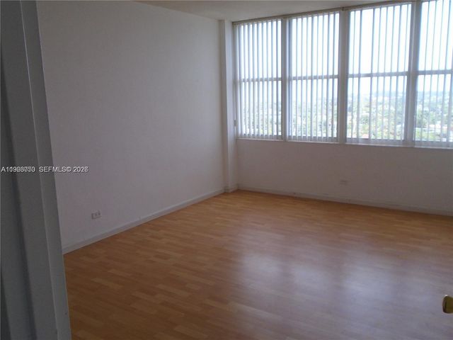 7441 Wayne Ave 9I, Miami Beach, FL 33141