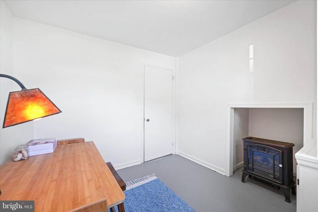 1203 PINEFIELD RD, Newark, DE 19713