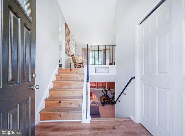 1203 PINEFIELD RD, Newark, DE 19713