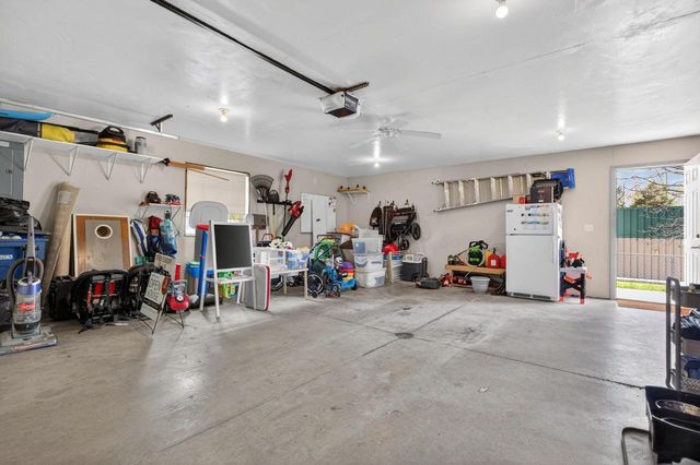 959 BERGAMONT COURT, Menasha, WI 54952