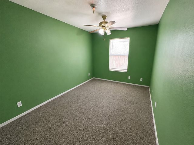 424 Casie Court, Denton, TX 76207