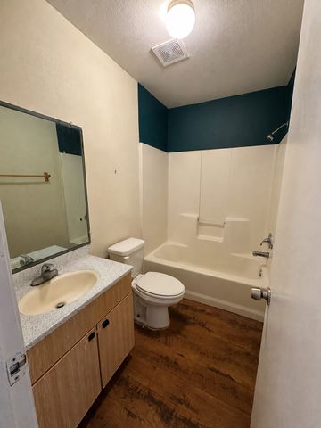 424 Casie Court, Denton, TX 76207