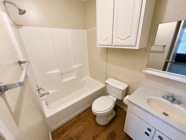 424 Casie Court, Denton, TX 76207