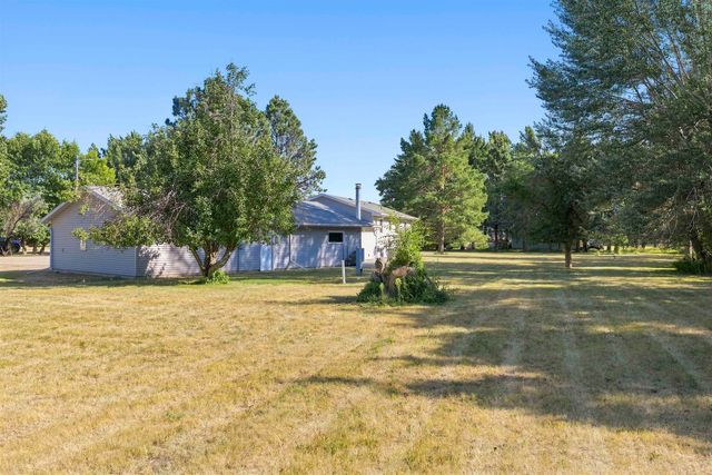 2936 47th ST SE, Minot, ND 58701
