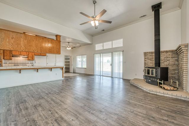 16601 La Canada Road, Madera, CA 93636