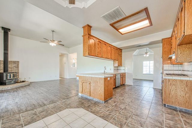 16601 La Canada Road, Madera, CA 93636