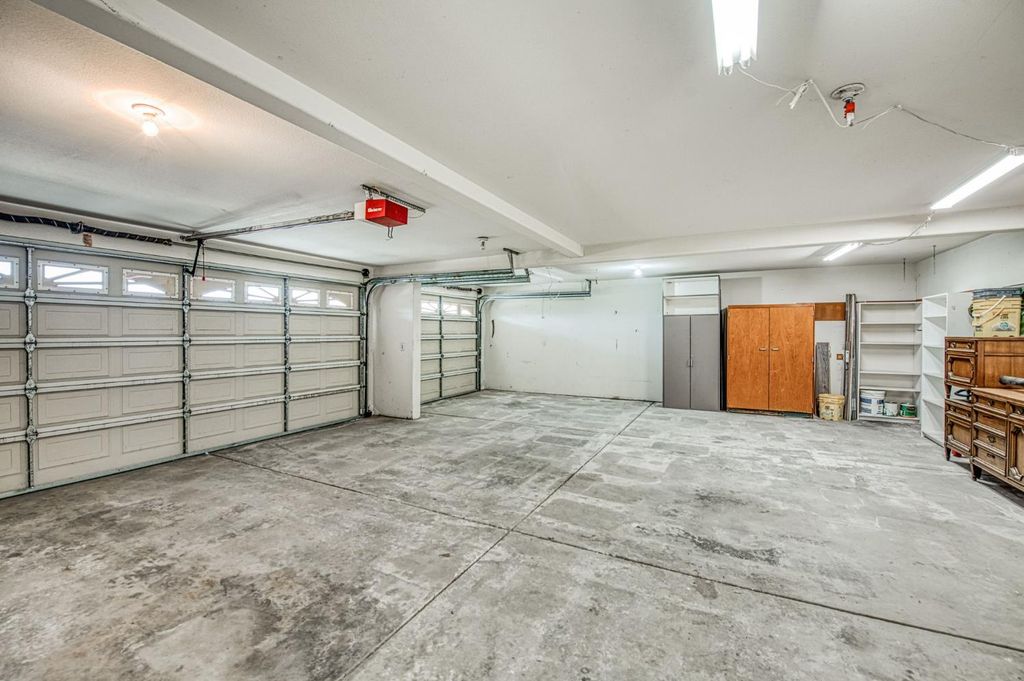 Image 27 of property listing at 16601 La Canada Road, Madera, CA 93636