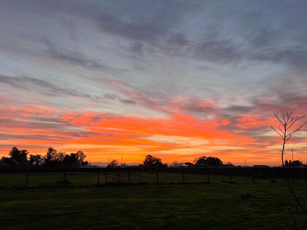 Image 37 of property listing at 16601 La Canada Road, Madera, CA 93636