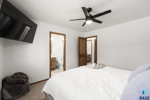 3312 N Geneva Trl Trail, Sioux Falls, SD 57107