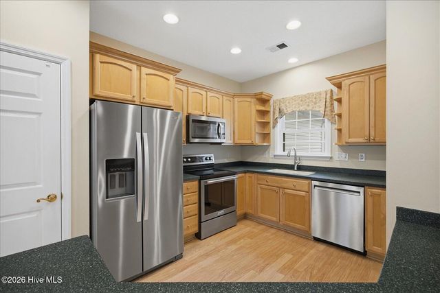 44 Fairway Drive, Shallotte, NC 28470