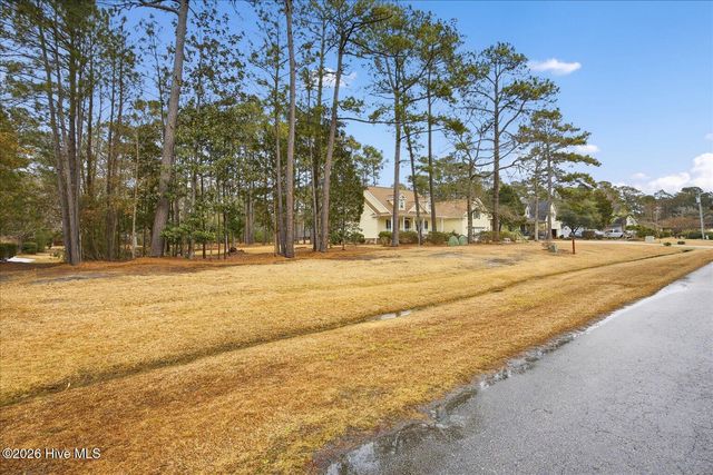 44 Fairway Drive, Shallotte, NC 28470
