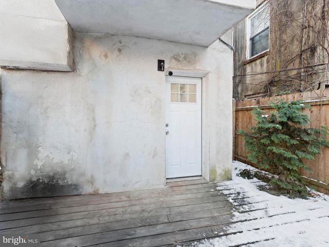2443 NICHOLAS ST, Philadelphia, PA 19121