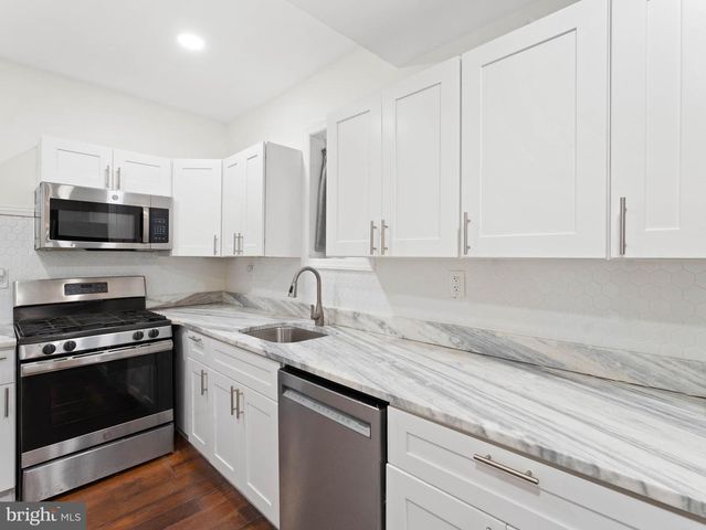 2443 NICHOLAS ST, Philadelphia, PA 19121