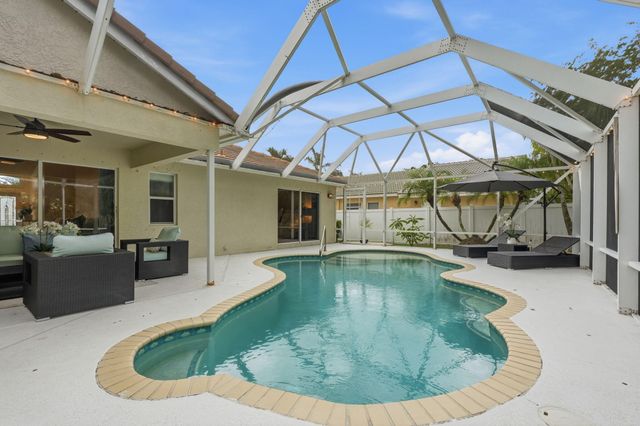 3916 Cypress Lake Drive, Lake Worth, FL 33467