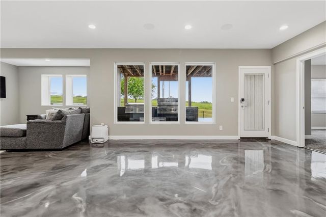 24957 W 114th Street, Olathe, KS 66061