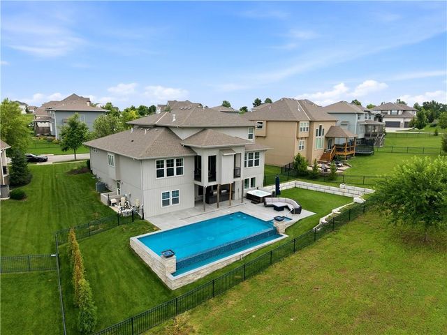 24957 W 114th Street, Olathe, KS 66061