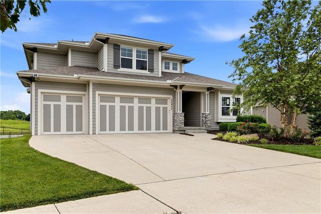 24957 W 114th Street, Olathe, KS 66061