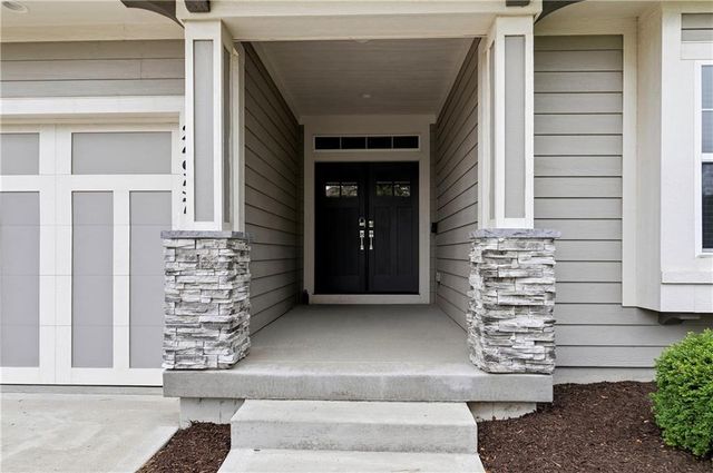 24957 W 114th Street, Olathe, KS 66061