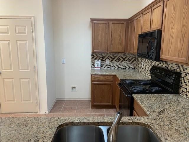 2226 Glacier Park Lane, Grand Prairie, TX 75050
