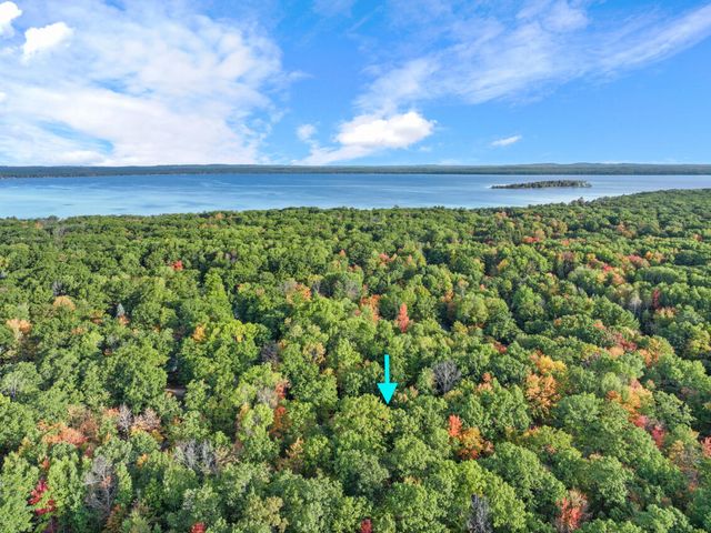 140 Dayton Street, Roscommon, MI 48653