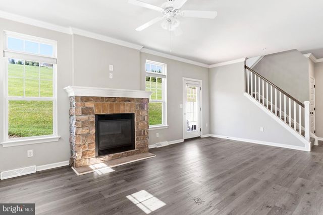 1732 HARALSON DRIVE, Mechanicsburg, PA 17055