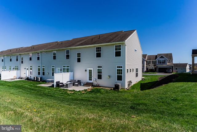 1732 HARALSON DRIVE, Mechanicsburg, PA 17055