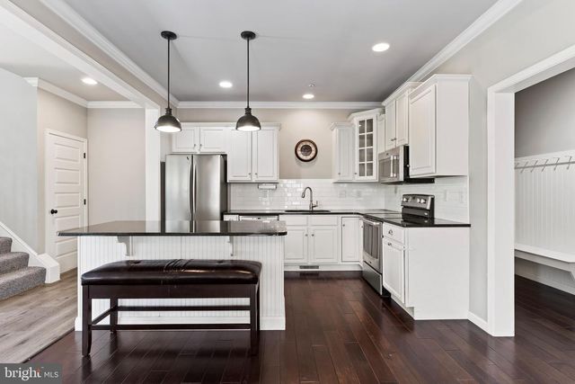 1732 HARALSON DRIVE, Mechanicsburg, PA 17055