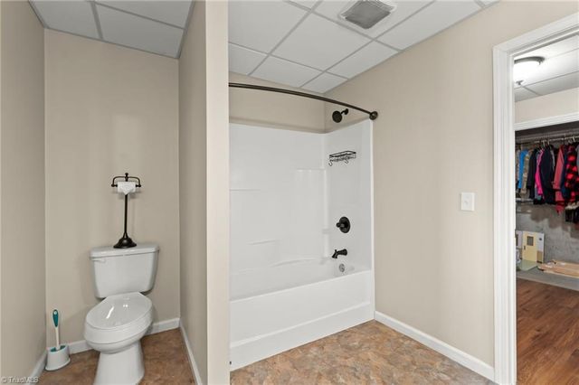 6318 Gray Farm Road, High Point, NC 27263