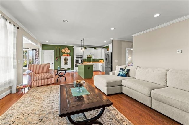 6318 Gray Farm Road, High Point, NC 27263