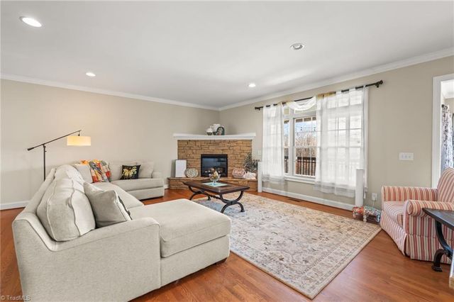 6318 Gray Farm Road, High Point, NC 27263