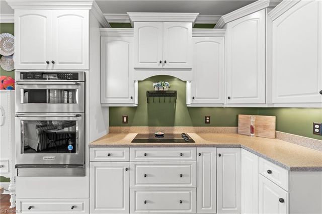 6318 Gray Farm Road, High Point, NC 27263