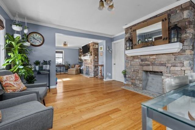 3618 Downing St, South Park, PA 15129