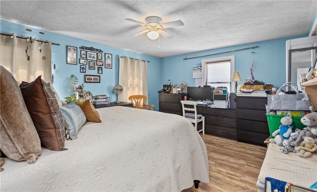 3618 Downing St, South Park, PA 15129