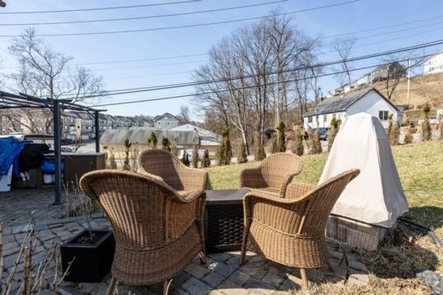 3618 Downing St, South Park, PA 15129