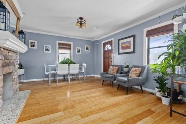 3618 Downing St, South Park, PA 15129