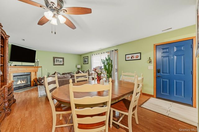 100 Laudaten Way, Warwick, NY 10990