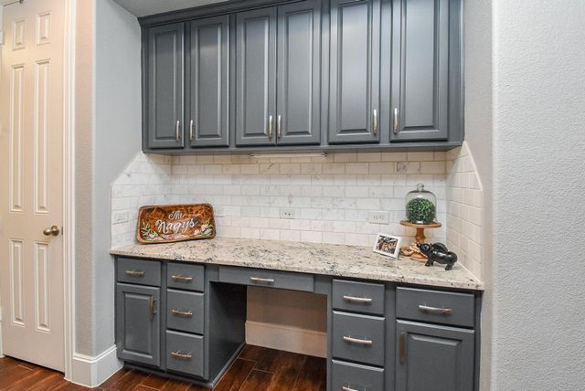 143 Kaden Creek Place, Montgomery, TX 77316