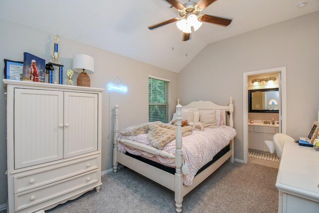 143 Kaden Creek Place, Montgomery, TX 77316