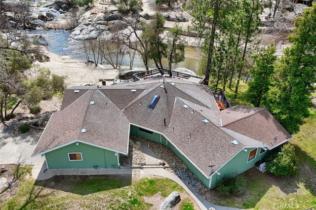 40957 Shandee Lane, Ahwahnee, CA 93601