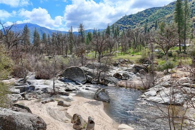 40957 Shandee Lane, Ahwahnee, CA 93601