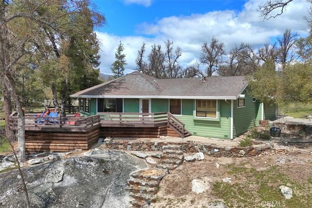 40957 Shandee Lane, Ahwahnee, CA 93601