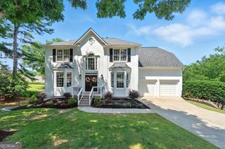 312 Laurel Run Cove, Sugar Hill, GA 30518