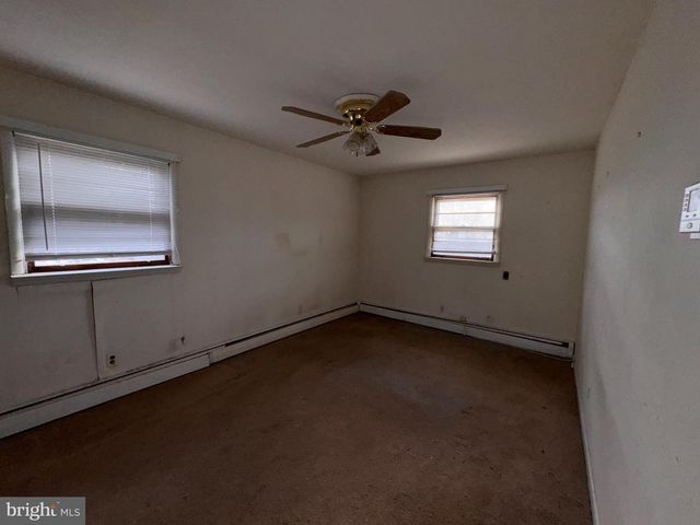 3854 ANN ST, Drexel Hill, PA 19026