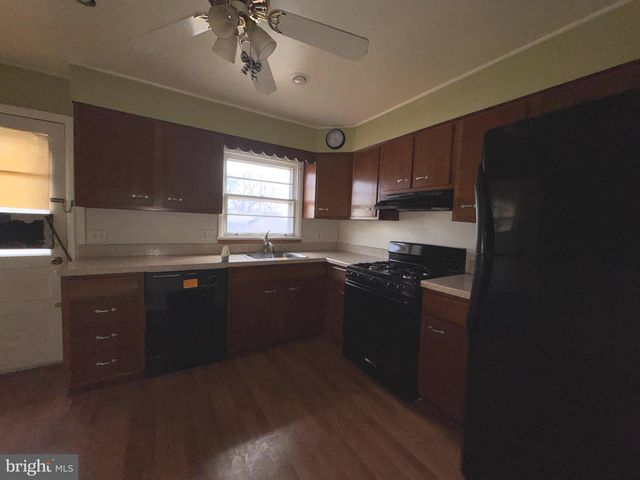 3854 ANN ST, Drexel Hill, PA 19026